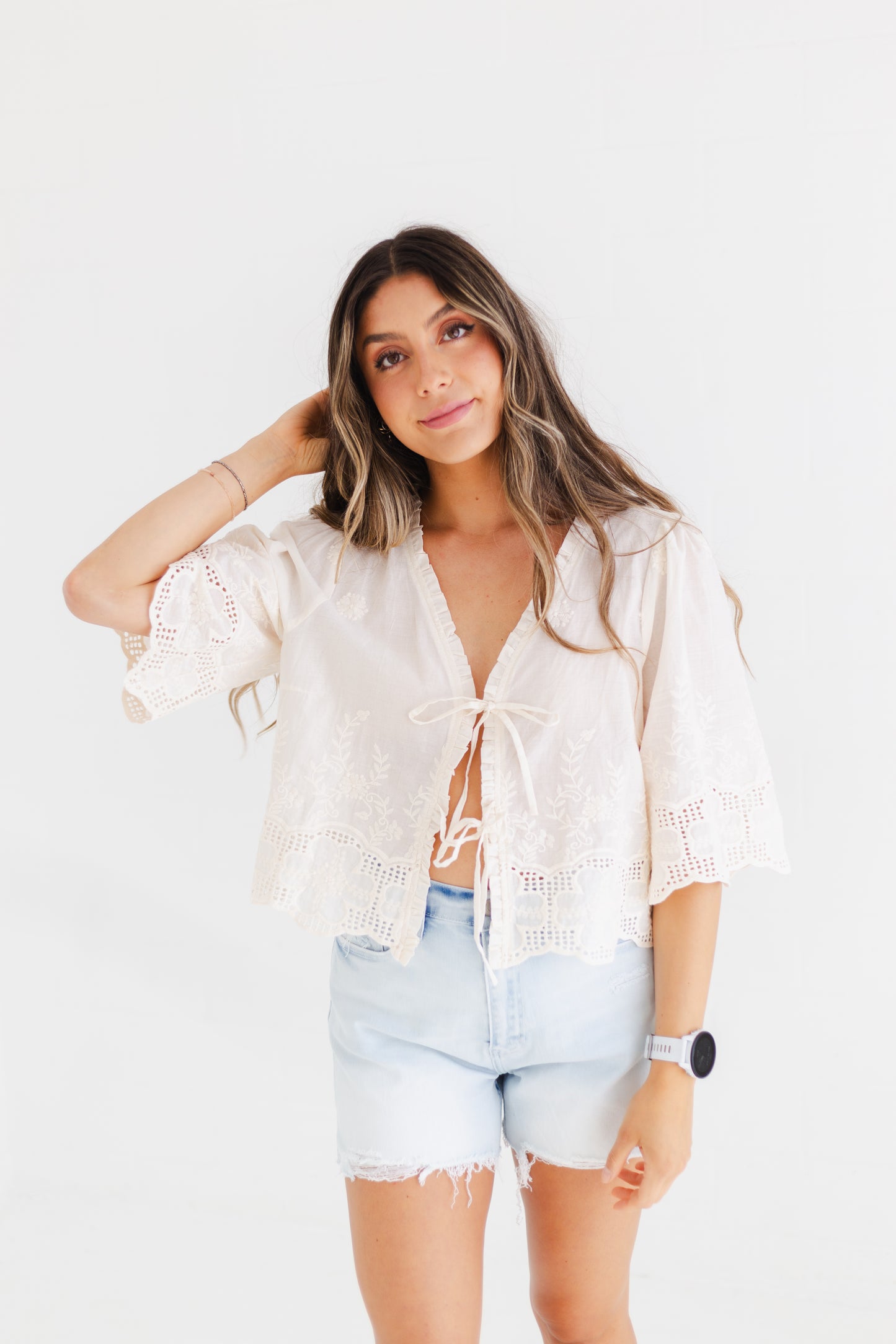 Light Denim Comfort Stretch Distressed Hem Denim Shorts