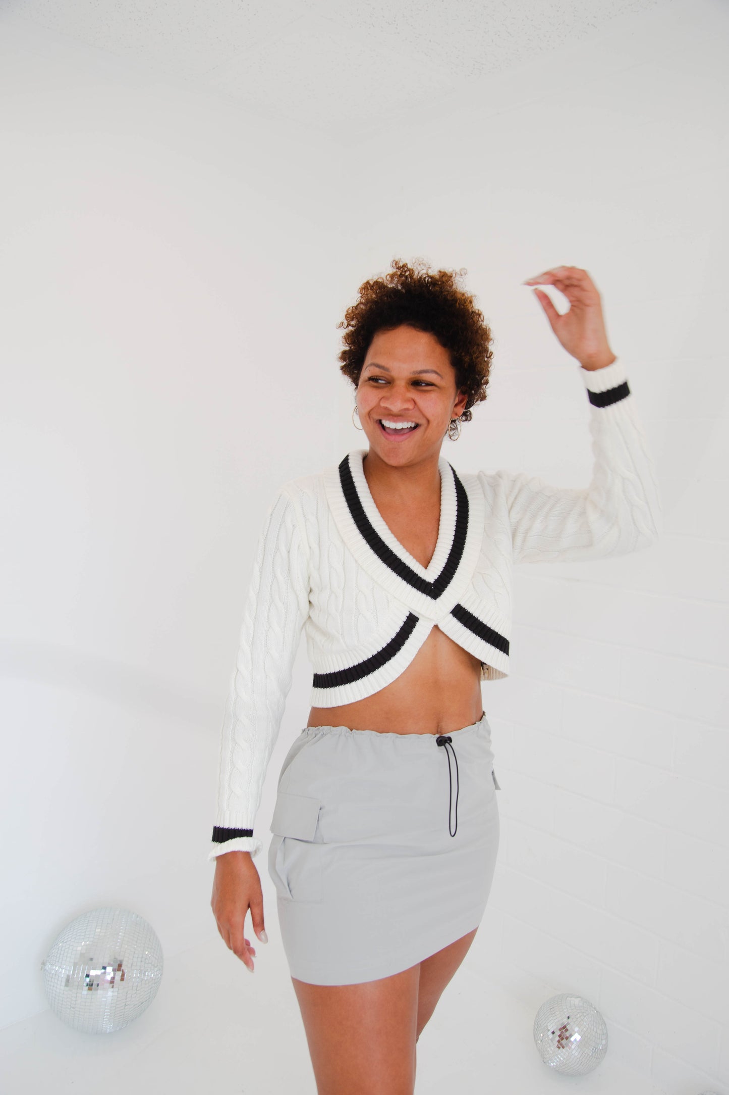 Ivory & Black Contrast Knit Sweater