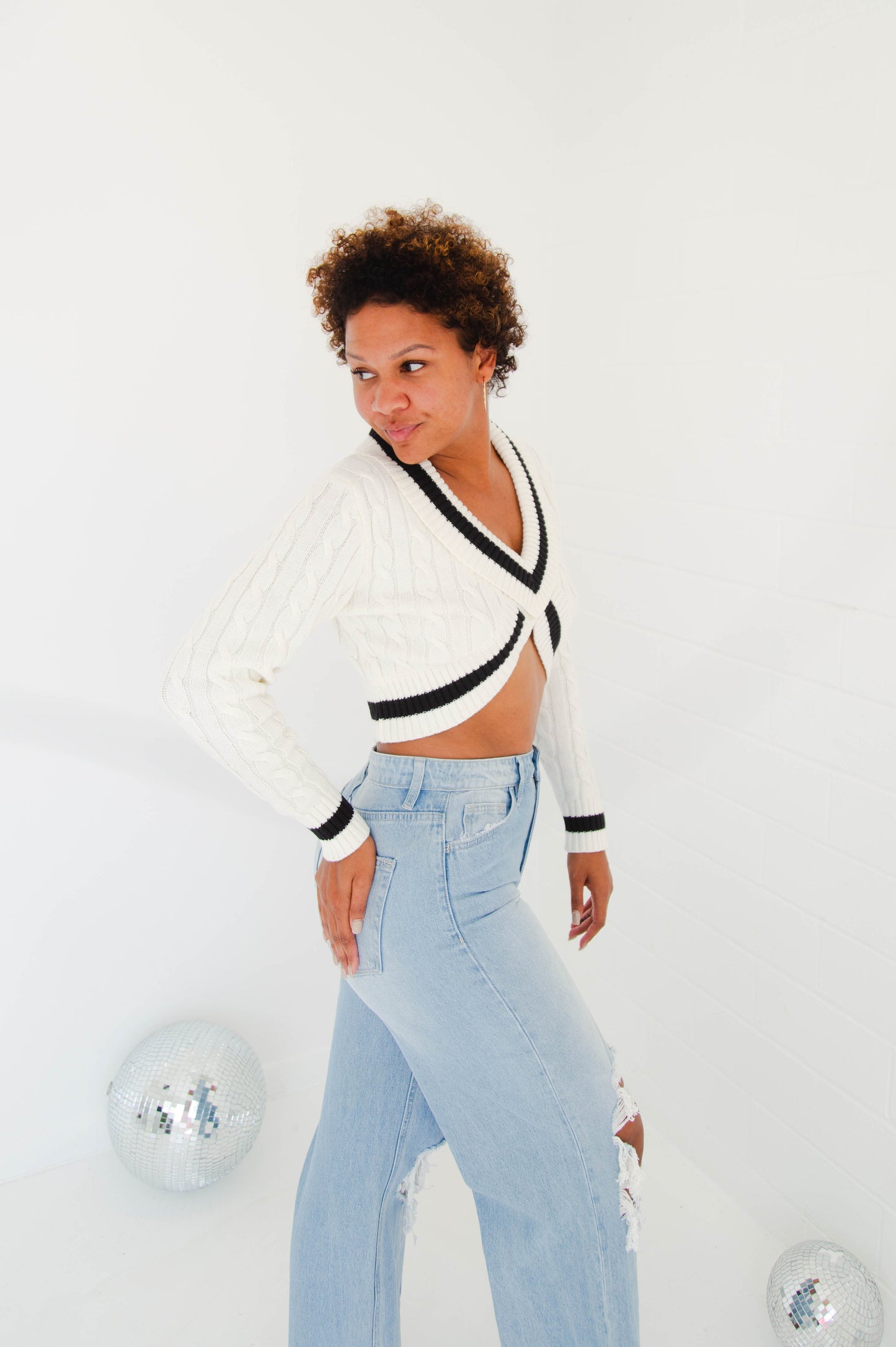 Ivory & Black Contrast Knit Sweater