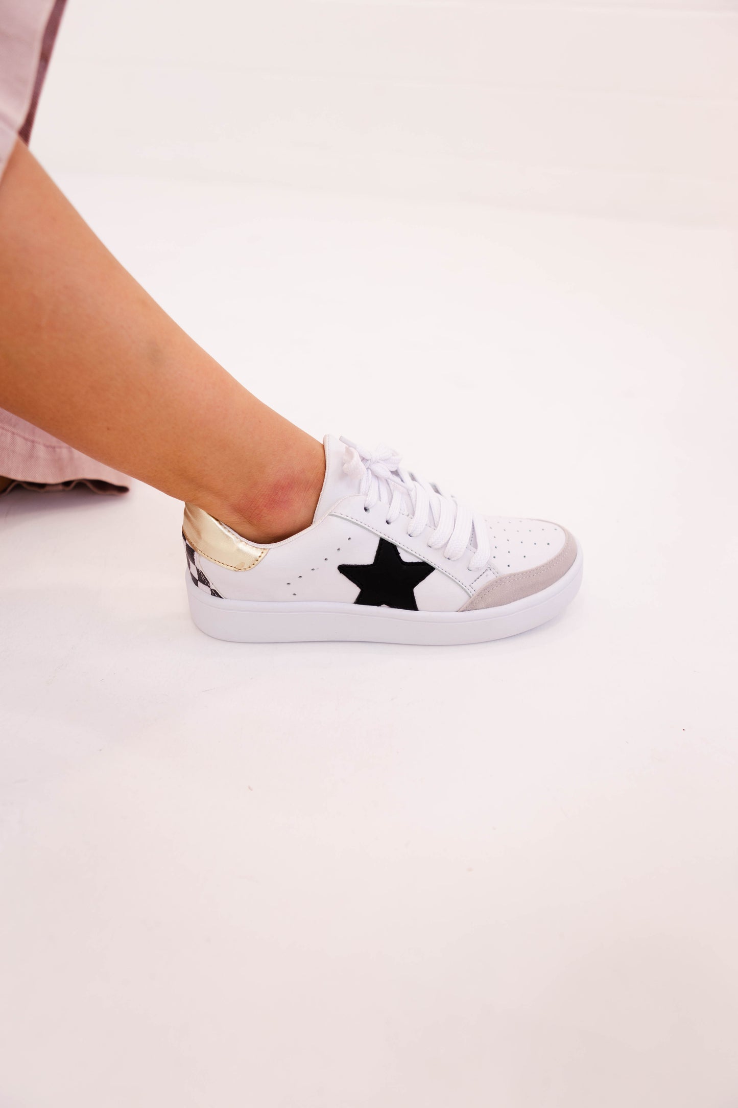 Miel Black & White Checkered Sneaks