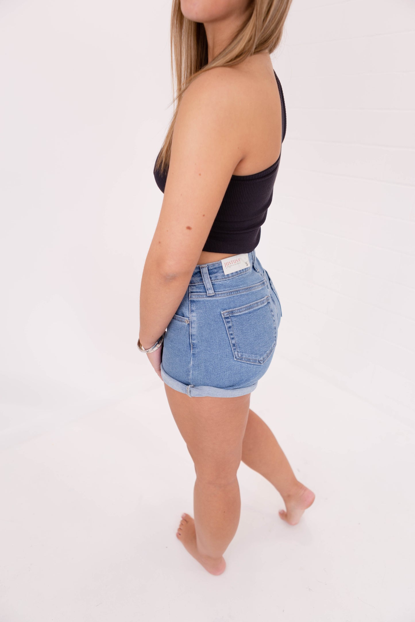 Mom Short Medium Wash