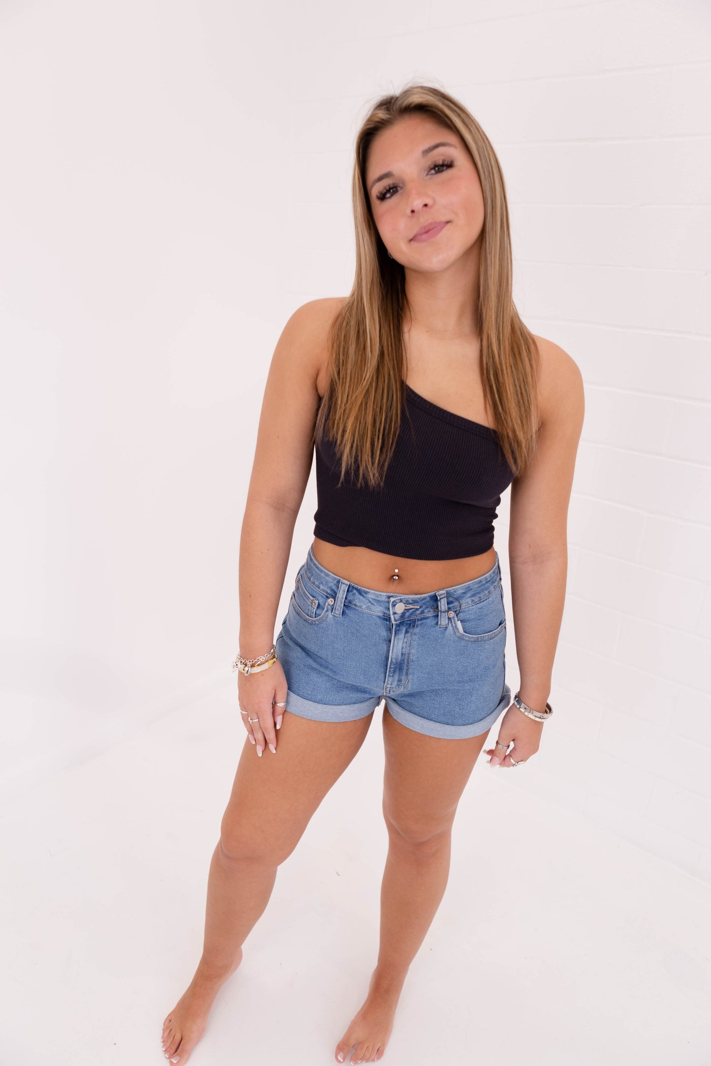 Mom Short Medium Wash