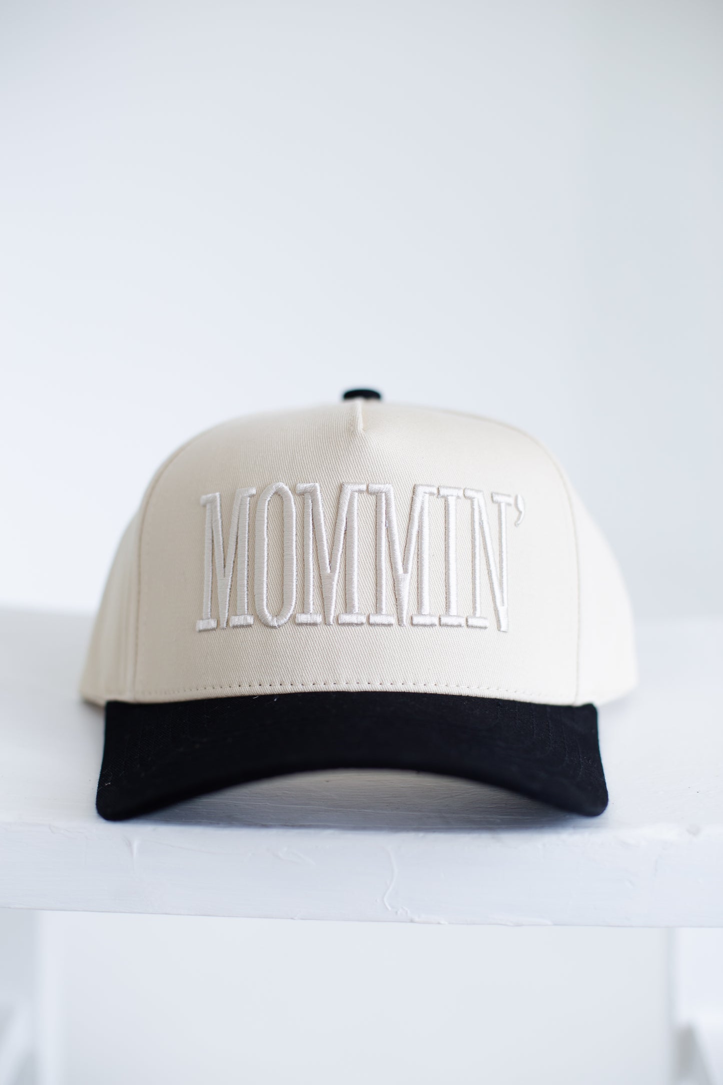 Mommin Ball Cap