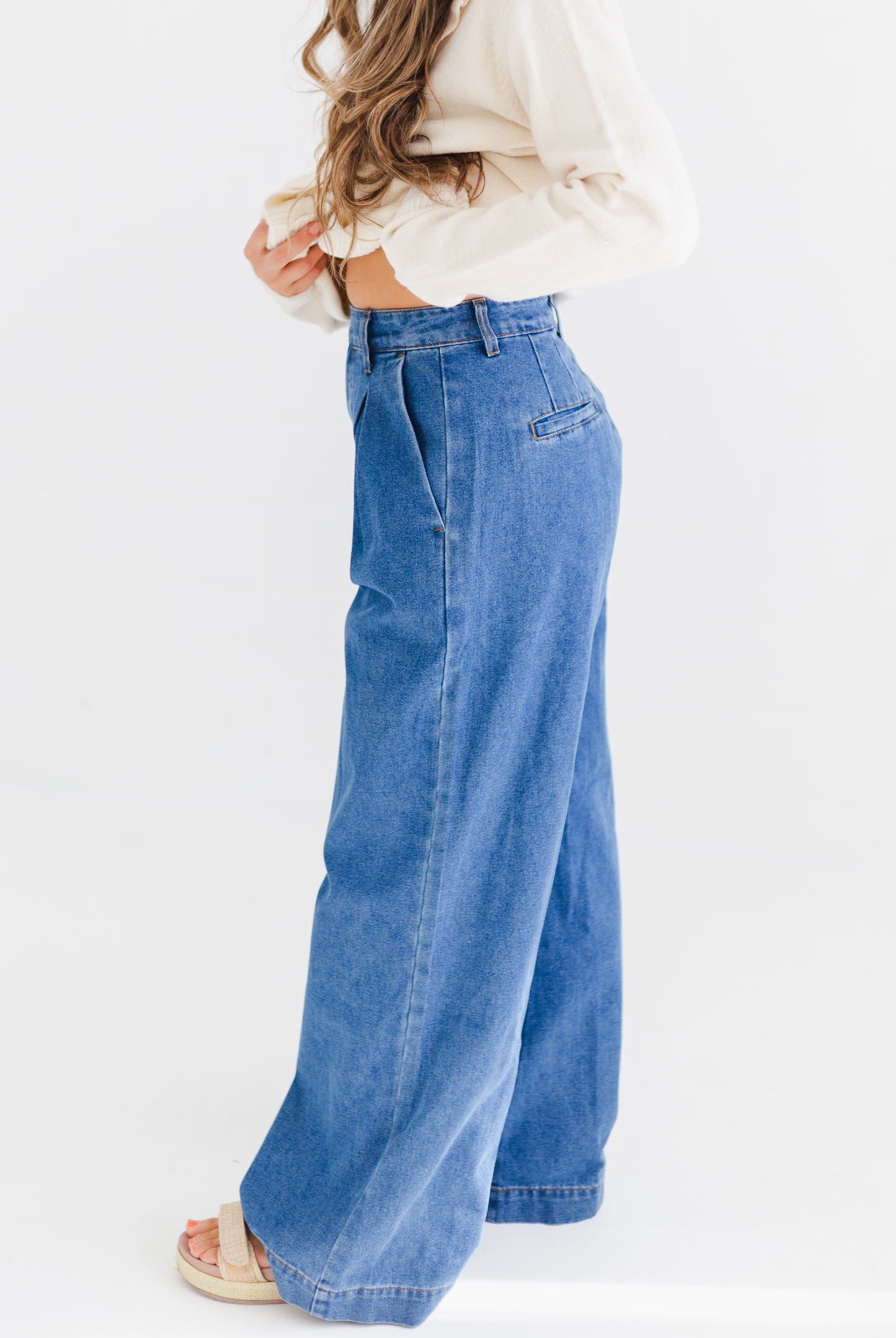 Medium Denim Pleated Wide Leg Denim Trousers