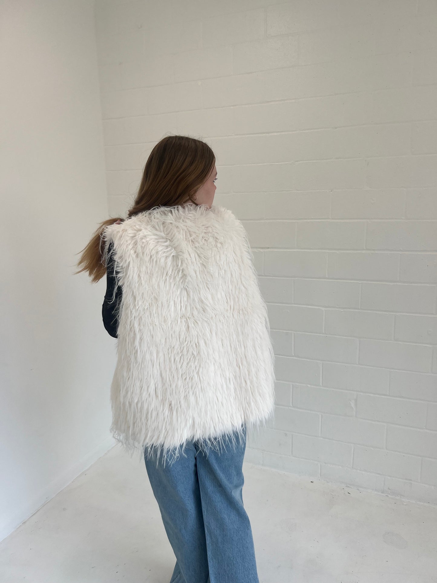 Ivory Fur Vest - ONE SIZE