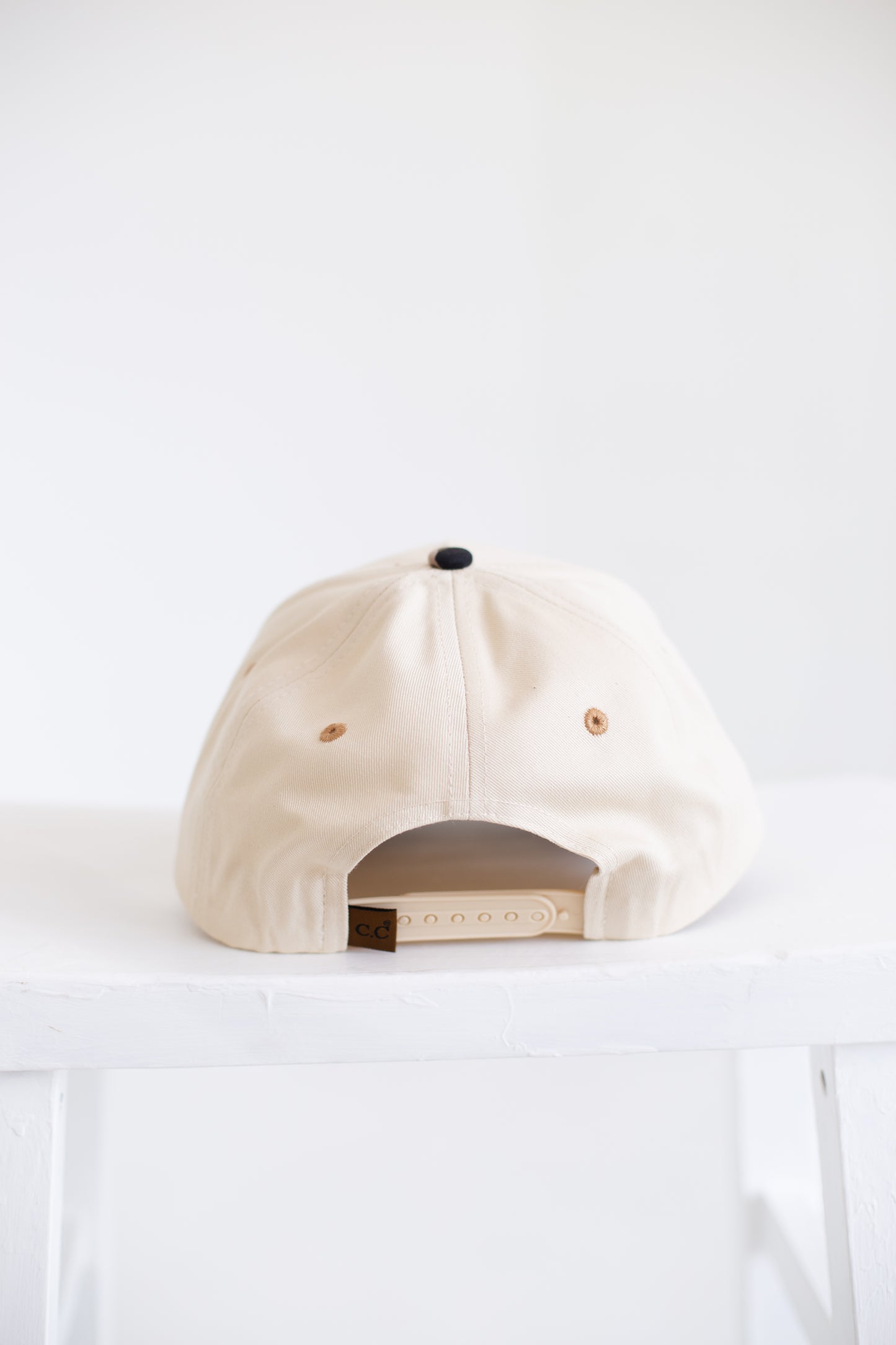 Mommin Cheetah Ball Cap