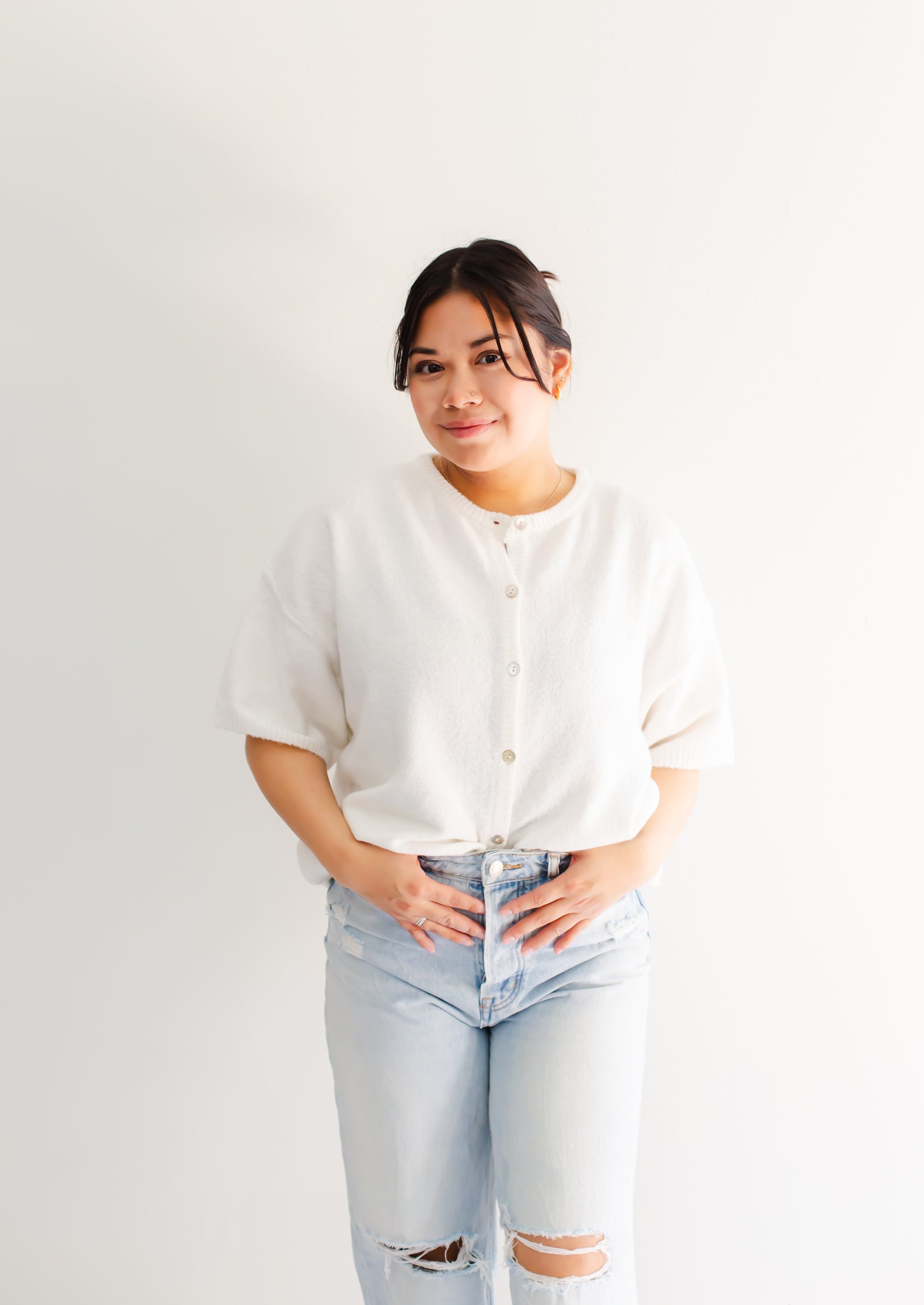 White Short Sleeve Crew Neck Sweater Cardigan