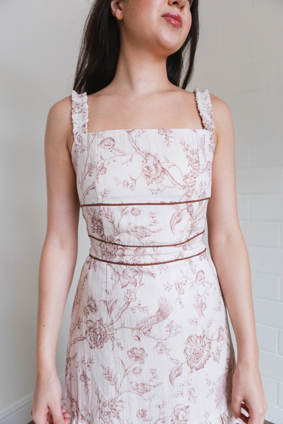 Floral Printed Ruffle Shoulder Midi Dress
