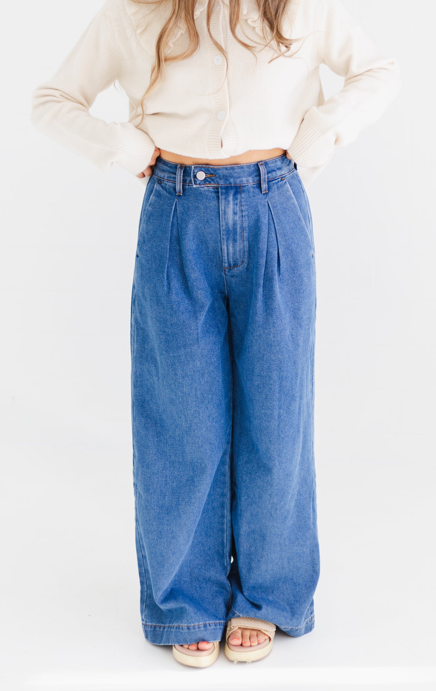 Medium Denim Pleated Wide Leg Denim Trousers