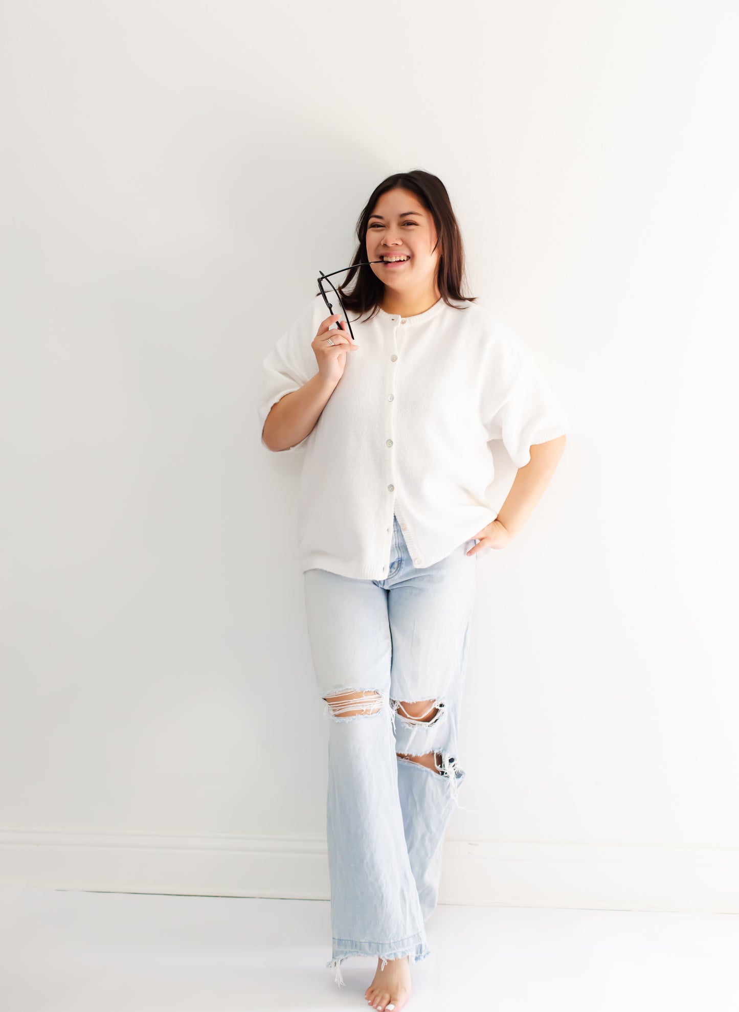 White Short Sleeve Crew Neck Sweater Cardigan