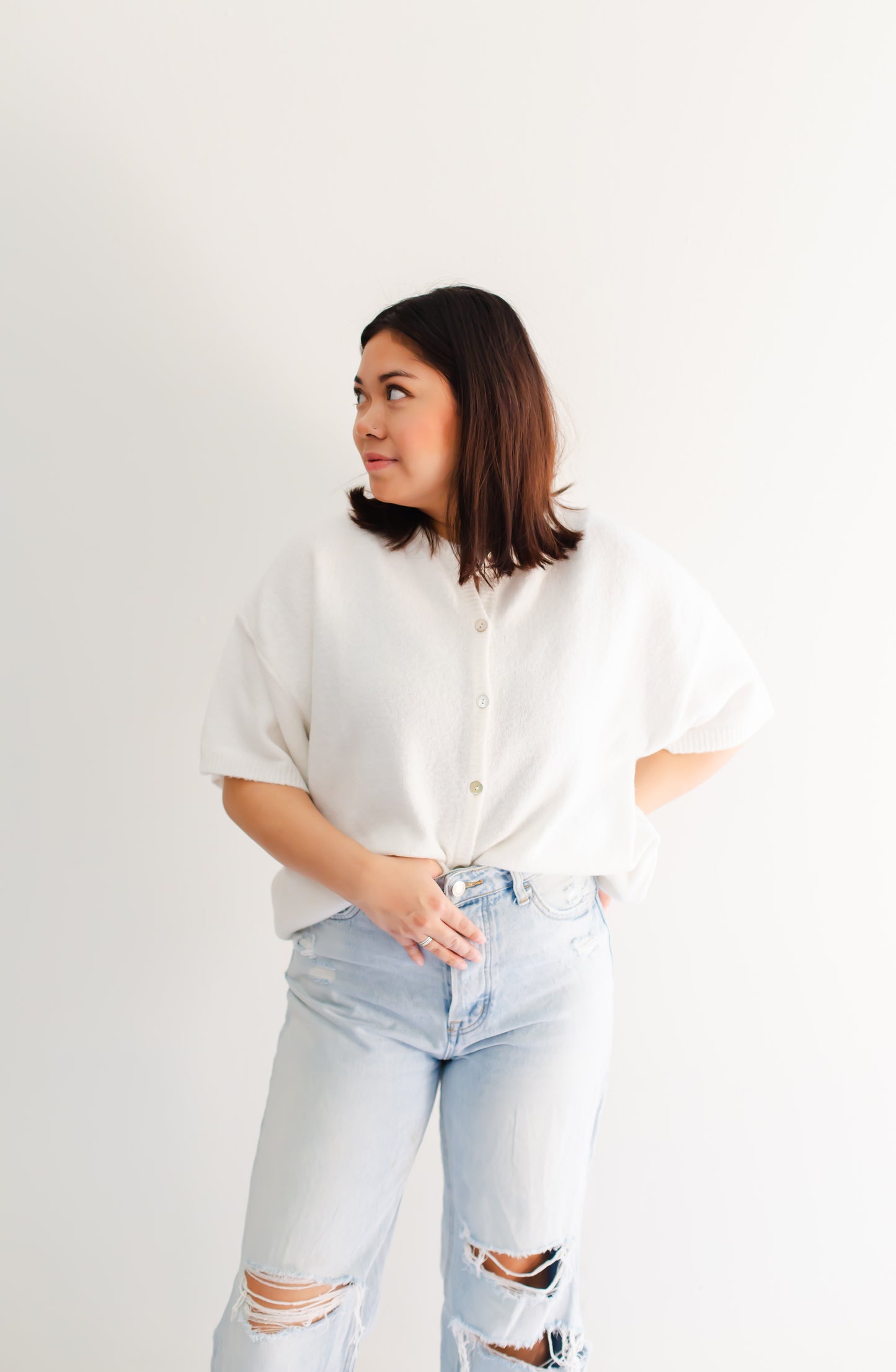 White Short Sleeve Crew Neck Sweater Cardigan