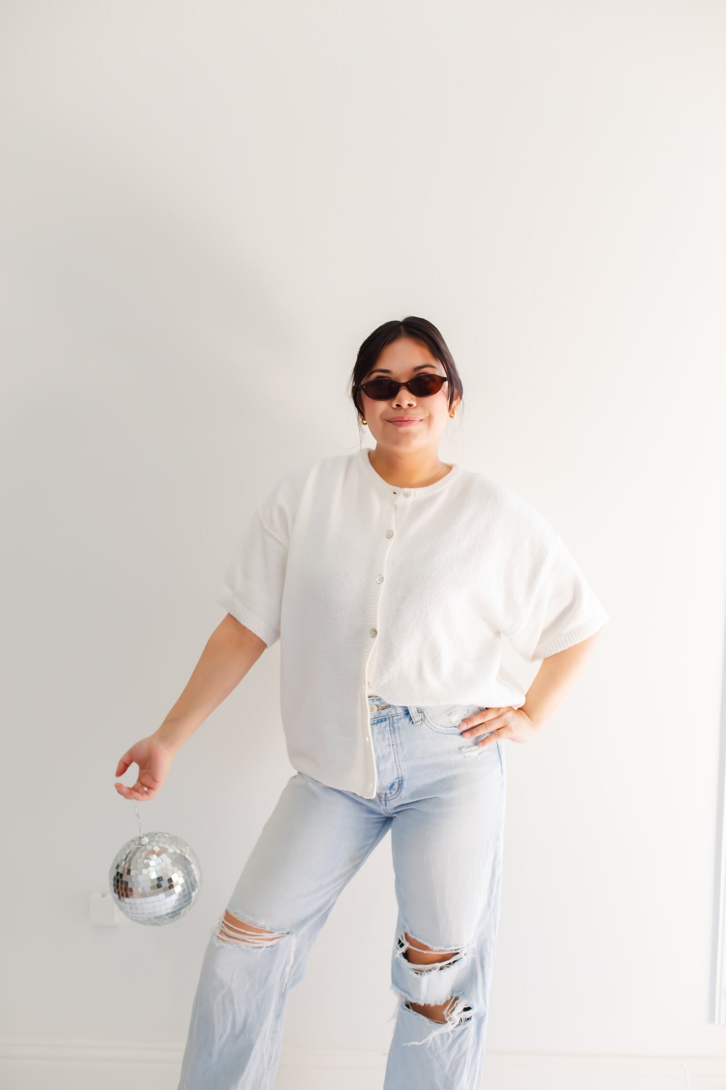 White Short Sleeve Crew Neck Sweater Cardigan