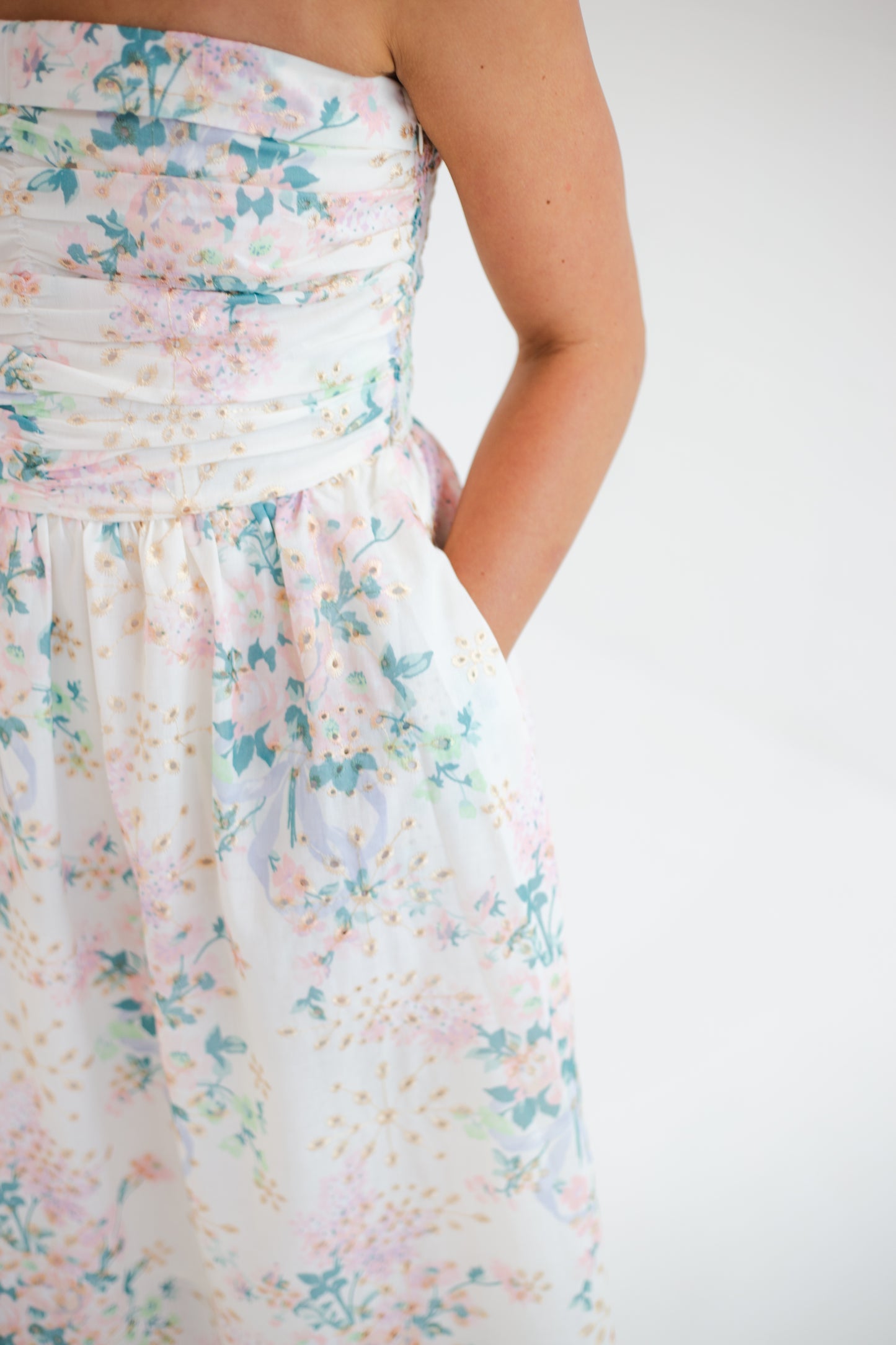 Spring Bloom Floral Lace Runched Maxi Tube Dress