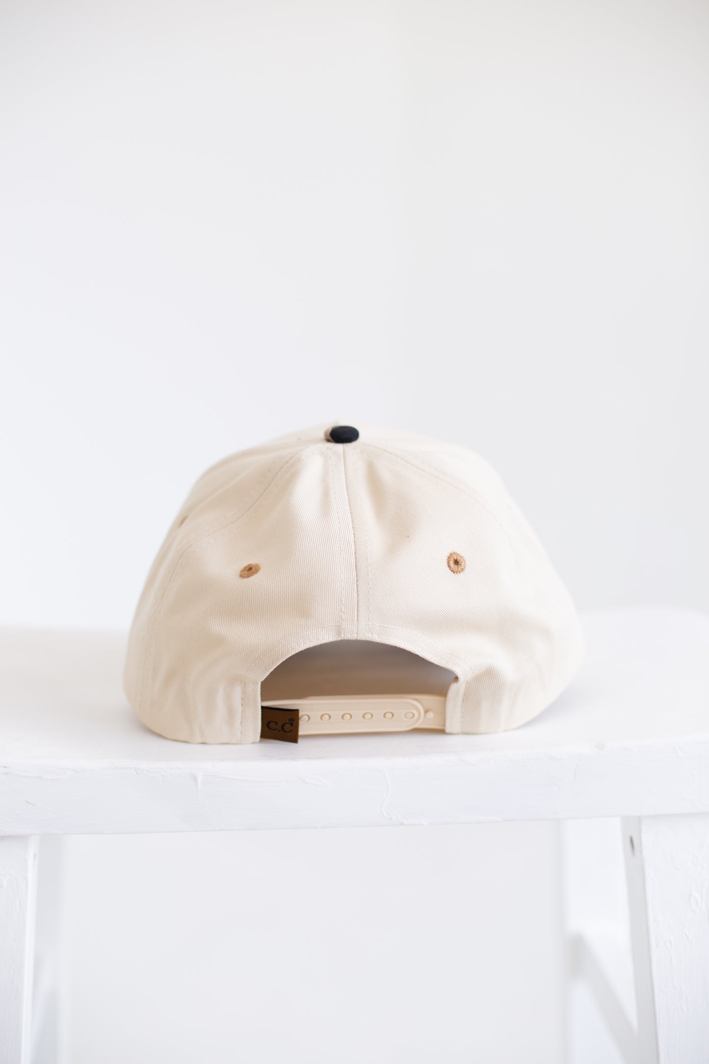 Mommin Cheetah Ball Cap