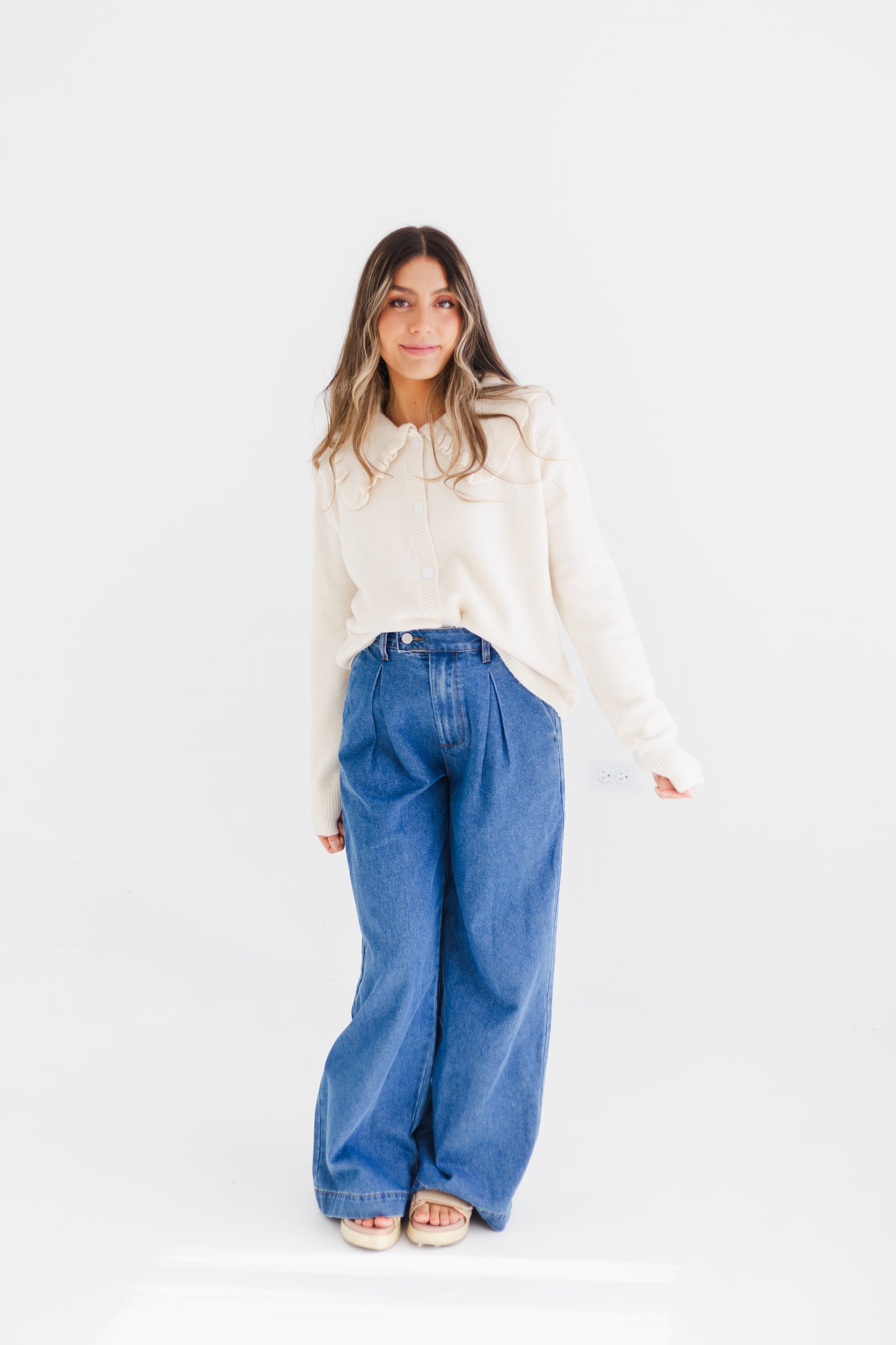 Medium Denim Pleated Wide Leg Denim Trousers