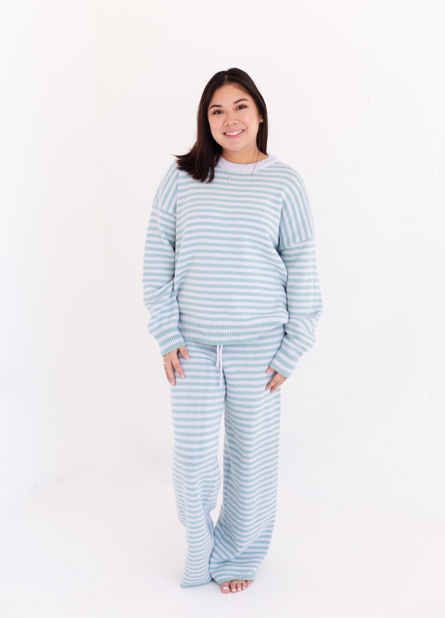 Long Sleeve Crew Neck Stripe Sweater With Wide Leg Pants