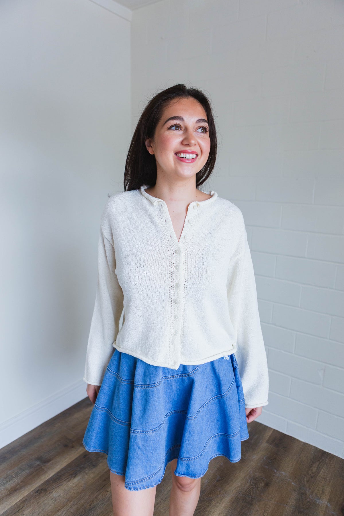 Cream Lightweight Long sleeve Button Front Cardigan