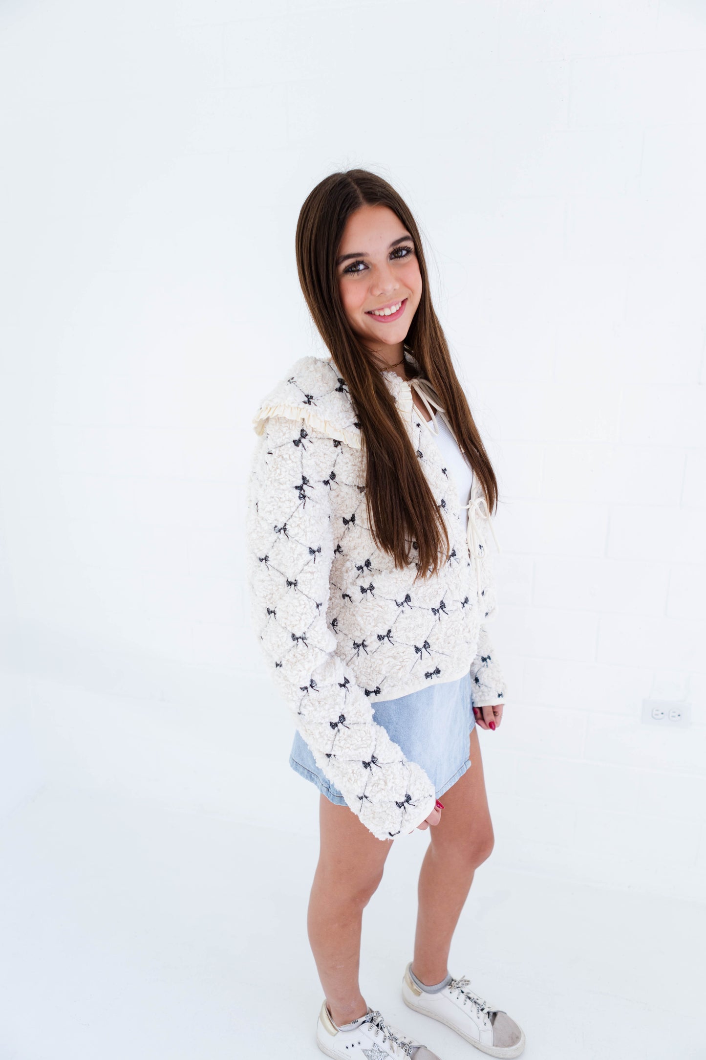 Cream Bow Embroidered Quilted Jacket