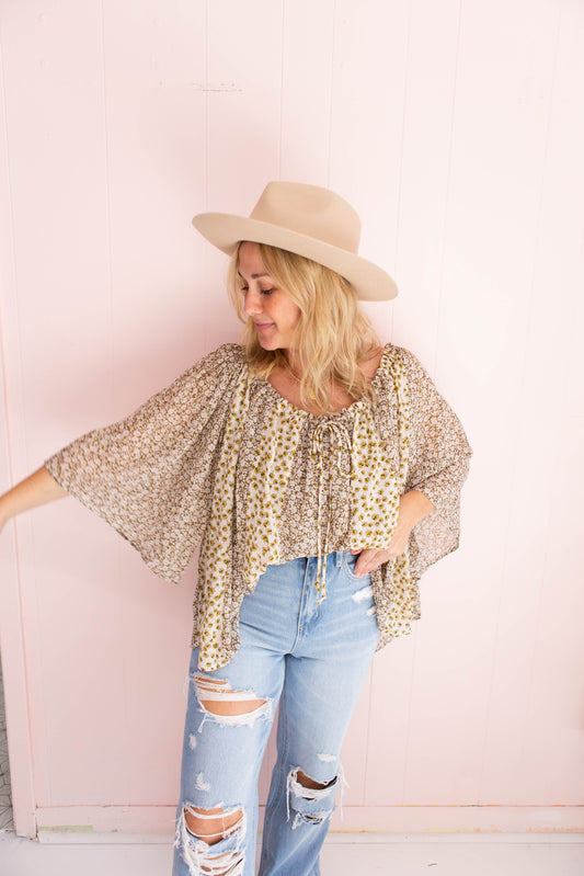 FINAL SALE: Sylvie Floral Top